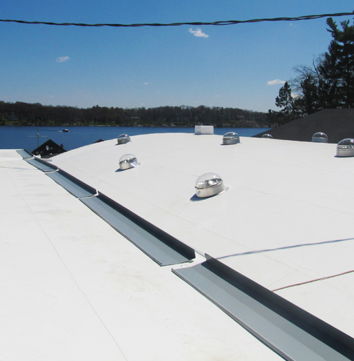 Great Lakes Roofing Services: Green Systems